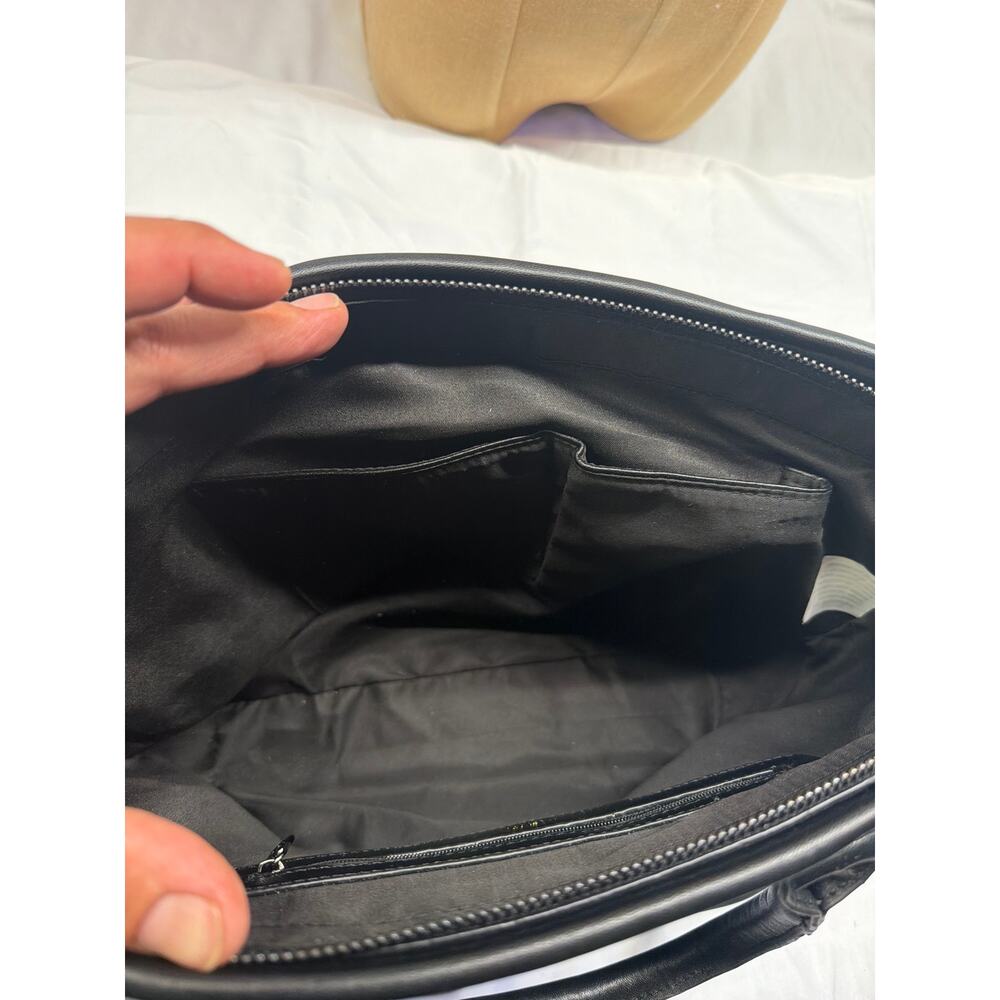Valentino Orlandi !!! Black Embossed Leather Handbag –Shoulder Bag – V Logo - Picture 8 of 10